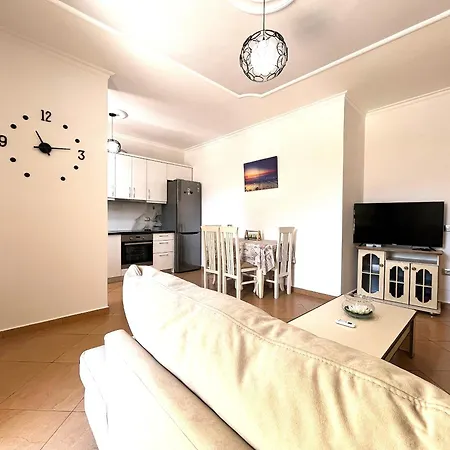 Apartment The Coastal Nest Vlore